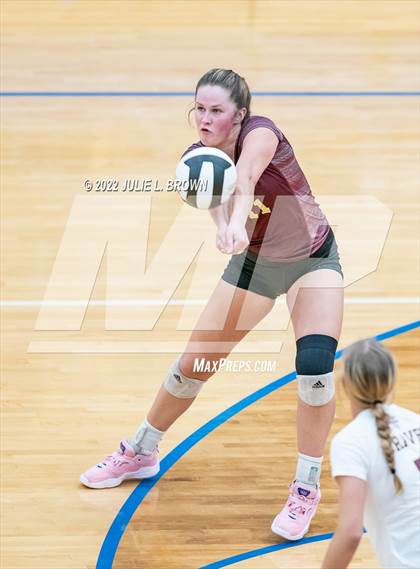 Thumbnail 3 in Yorktown vs. Brebeuf Jesuit Preparatory (IHSAA 4A Regional semi-final) photogallery.