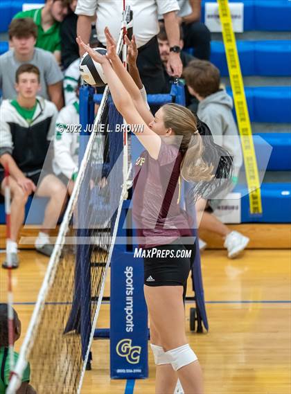 Thumbnail 1 in Yorktown vs. Brebeuf Jesuit Preparatory (IHSAA 4A Regional semi-final) photogallery.