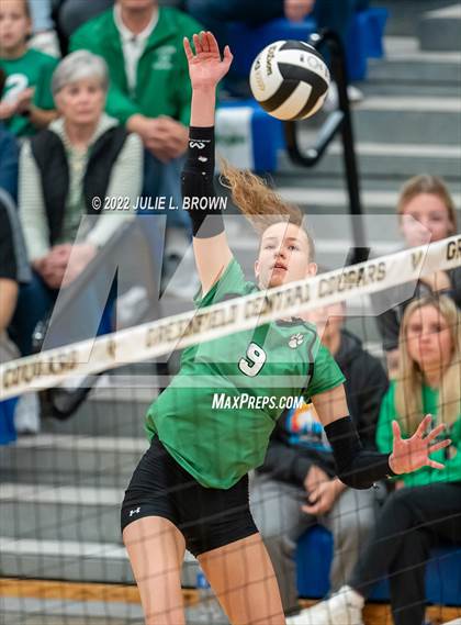 Thumbnail 2 in Yorktown vs. Brebeuf Jesuit Preparatory (IHSAA 4A Regional semi-final) photogallery.