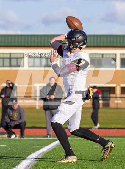 Thumbnail 1 in Commack @ William Floyd photogallery.