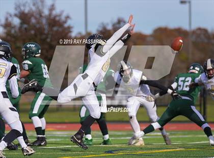 Thumbnail 1 in Commack @ William Floyd photogallery.
