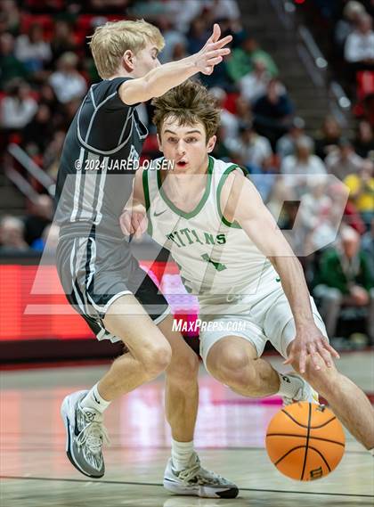 Thumbnail 3 in Highland @ Olympus (UHSAA 5A Semifinal) photogallery.