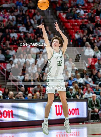 Thumbnail 1 in Highland @ Olympus (UHSAA 5A Semifinal) photogallery.