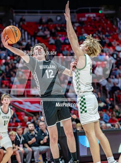 Thumbnail 2 in Highland @ Olympus (UHSAA 5A Semifinal) photogallery.