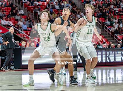 Thumbnail 1 in Highland @ Olympus (UHSAA 5A Semifinal) photogallery.