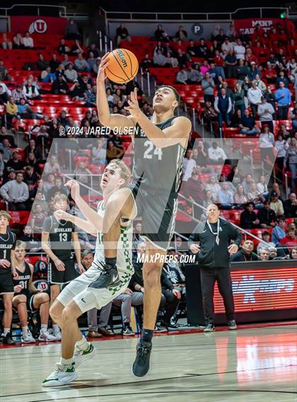 Thumbnail 1 in Highland @ Olympus (UHSAA 5A Semifinal) photogallery.