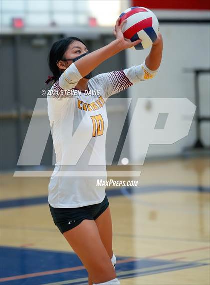 Thumbnail 1 in Rock Point vs. Tempe Prep (AIA 1A Finals) photogallery.