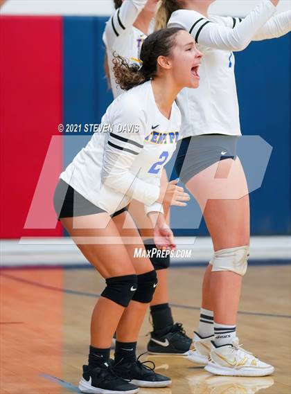 Thumbnail 1 in Rock Point vs. Tempe Prep (AIA 1A Finals) photogallery.