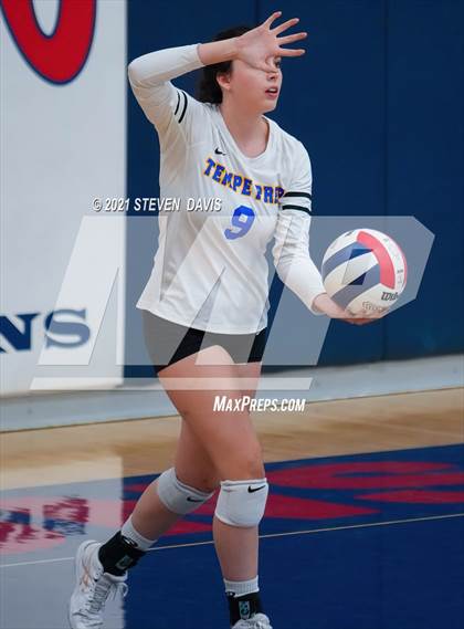 Thumbnail 3 in Rock Point vs. Tempe Prep (AIA 1A Finals) photogallery.