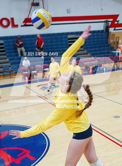 Thumbnail 2 in Rock Point vs. Tempe Prep (AIA 1A Finals) photogallery.