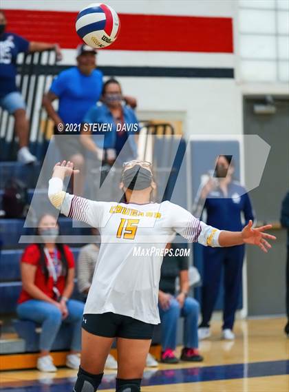 Thumbnail 3 in Rock Point vs. Tempe Prep (AIA 1A Finals) photogallery.