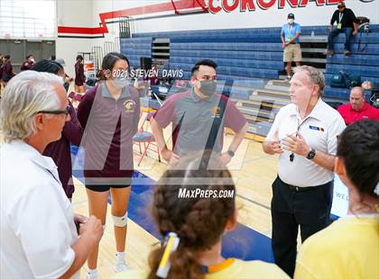 Thumbnail 2 in Rock Point vs. Tempe Prep (AIA 1A Finals) photogallery.