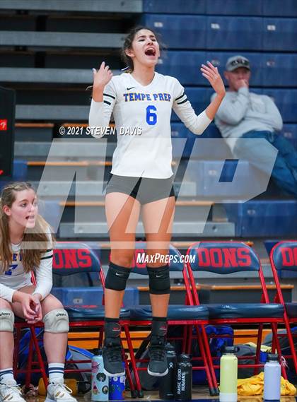 Thumbnail 3 in Rock Point vs. Tempe Prep (AIA 1A Finals) photogallery.