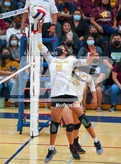 Thumbnail 1 in Rock Point vs. Tempe Prep (AIA 1A Finals) photogallery.
