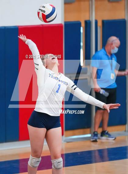Thumbnail 1 in Rock Point vs. Tempe Prep (AIA 1A Finals) photogallery.
