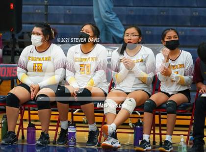 Thumbnail 2 in Rock Point vs. Tempe Prep (AIA 1A Finals) photogallery.