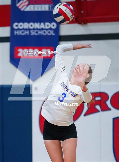 Thumbnail 1 in Rock Point vs. Tempe Prep (AIA 1A Finals) photogallery.
