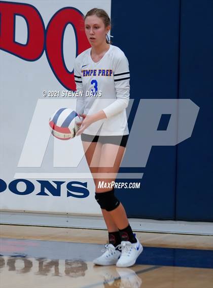 Thumbnail 1 in Rock Point vs. Tempe Prep (AIA 1A Finals) photogallery.