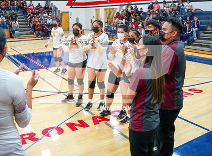 Thumbnail 3 in Rock Point vs. Tempe Prep (AIA 1A Finals) photogallery.