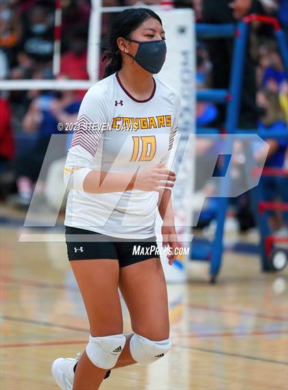 Thumbnail 3 in Rock Point vs. Tempe Prep (AIA 1A Finals) photogallery.
