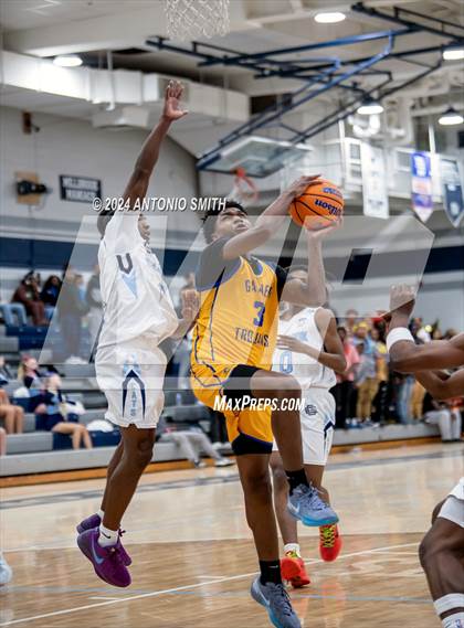Thumbnail 1 in Garner @ Millbrook photogallery.