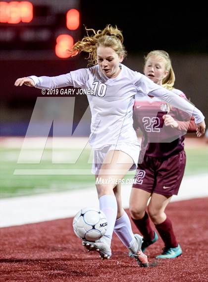 Thumbnail 3 in Ponderosa vs. Whitney (CIF SJS D2 Semifinal) photogallery.