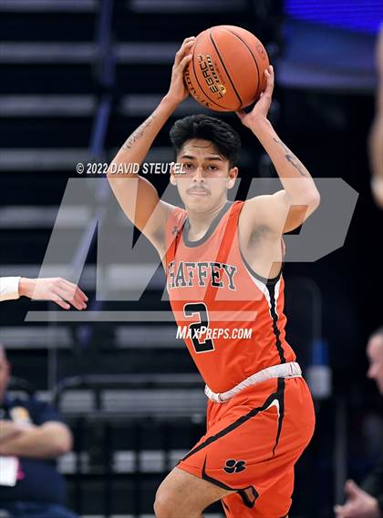 Thumbnail 1 in Chaffey vs. Stuart Hall (CIF State D5 Final) photogallery.