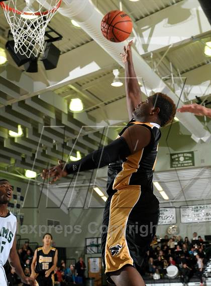 Thumbnail 3 in Pioneer vs. Dixon (Ram Jam Winter Classic) photogallery.