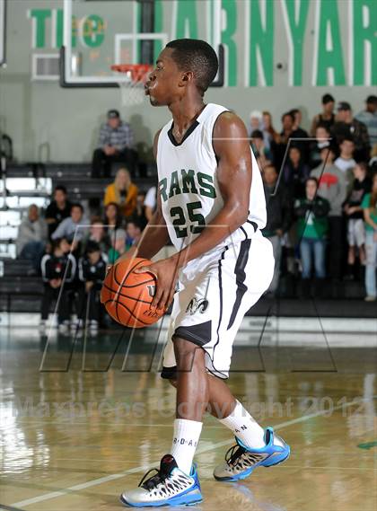 Thumbnail 2 in Pioneer vs. Dixon (Ram Jam Winter Classic) photogallery.