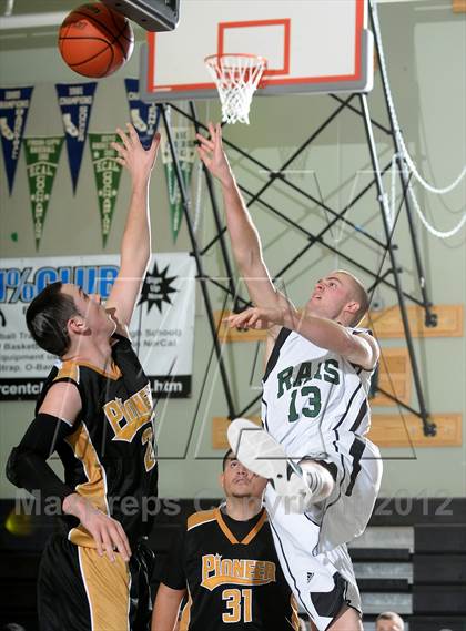 Thumbnail 3 in Pioneer vs. Dixon (Ram Jam Winter Classic) photogallery.