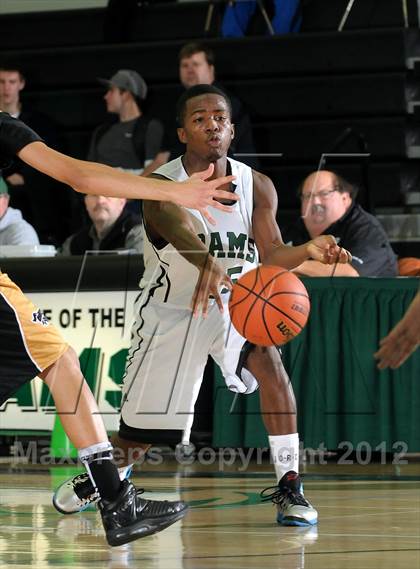 Thumbnail 2 in Pioneer vs. Dixon (Ram Jam Winter Classic) photogallery.