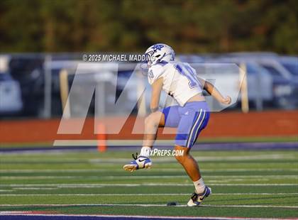 Thumbnail 2 in Buna @ Hardin-Jefferson photogallery.