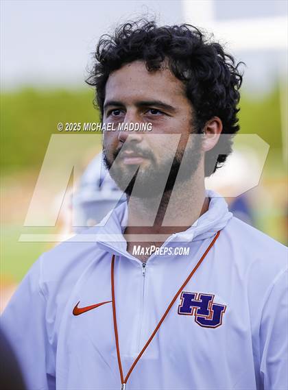 Thumbnail 1 in Buna @ Hardin-Jefferson photogallery.