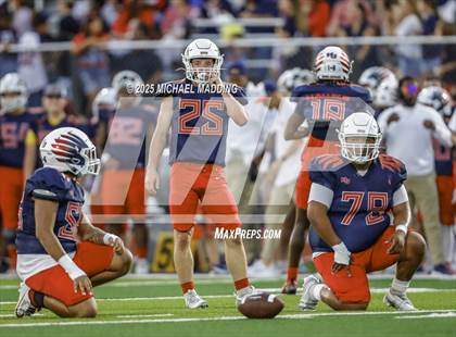 Thumbnail 2 in Buna @ Hardin-Jefferson photogallery.