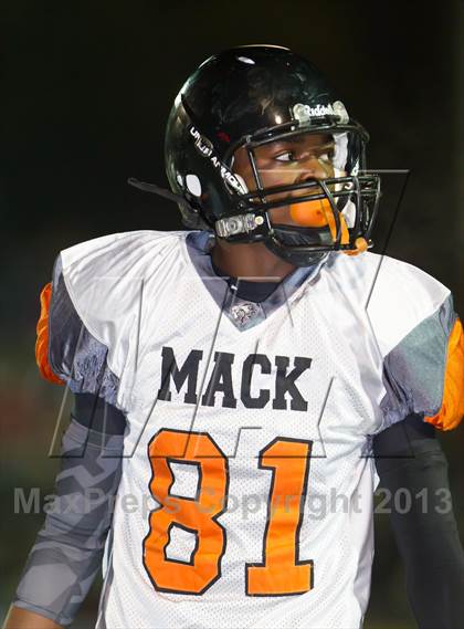 Thumbnail 3 in McClymonds vs. Central Catholic (CIF NorCal Regional D4 Final) photogallery.