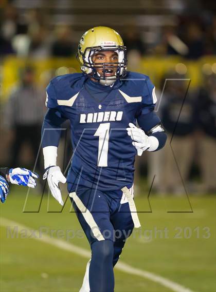 Thumbnail 1 in McClymonds vs. Central Catholic (CIF NorCal Regional D4 Final) photogallery.