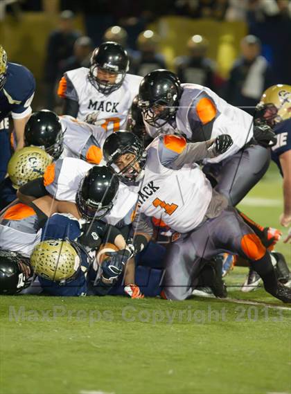 Thumbnail 2 in McClymonds vs. Central Catholic (CIF NorCal Regional D4 Final) photogallery.