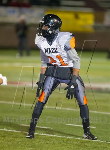 Thumbnail 1 in McClymonds vs. Central Catholic (CIF NorCal Regional D4 Final) photogallery.