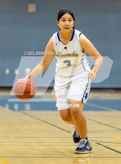 Thumbnail 2 in Irvington vs Mt. Eden photogallery.