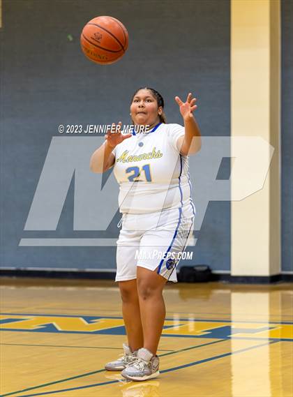 Thumbnail 3 in Irvington vs Mt. Eden photogallery.