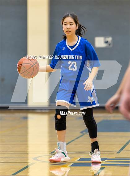 Thumbnail 2 in Irvington vs Mt. Eden photogallery.