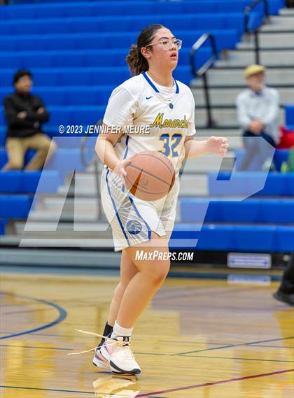 Thumbnail 1 in Irvington vs Mt. Eden photogallery.