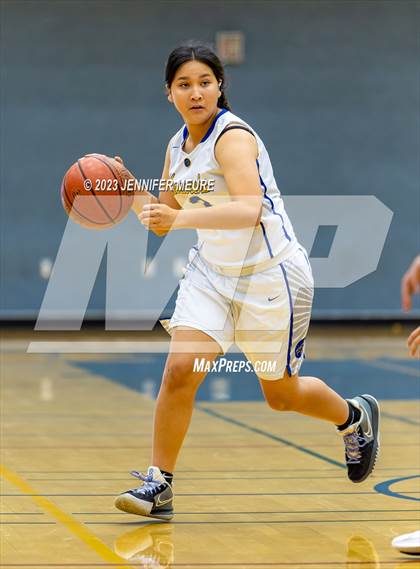 Thumbnail 1 in Irvington vs Mt. Eden photogallery.