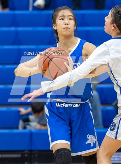 Thumbnail 2 in Irvington vs Mt. Eden photogallery.