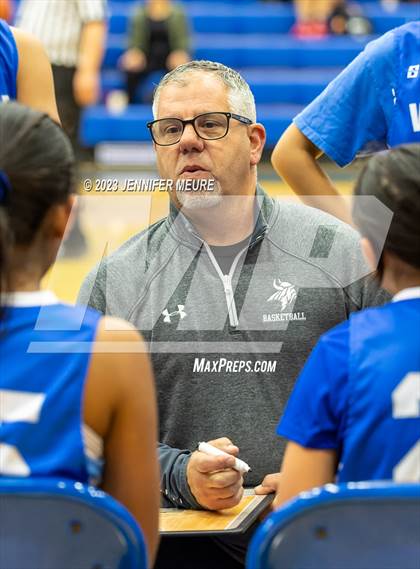 Thumbnail 3 in Irvington vs Mt. Eden photogallery.