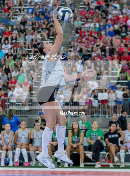 Thumbnail 2 in Millard West vs Millard South (Battle at Buell) photogallery.