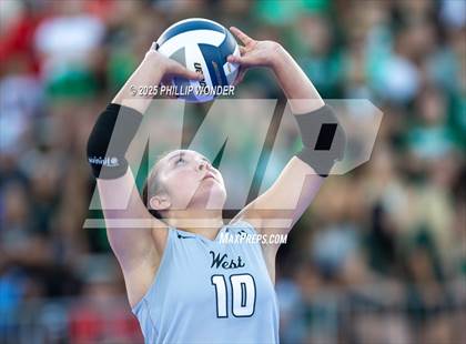 Thumbnail 1 in Millard West vs Millard South (Battle at Buell) photogallery.