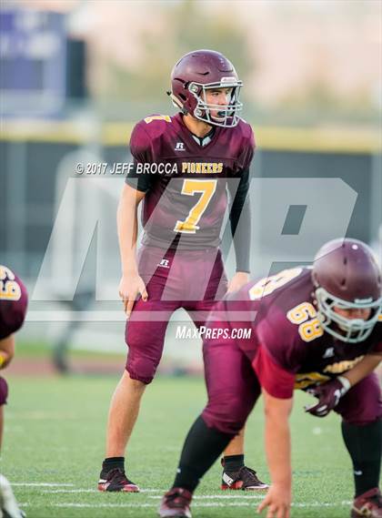Thumbnail 1 in Simi Valley vs. West Ranch photogallery.