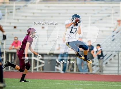Thumbnail 2 in Simi Valley vs. West Ranch photogallery.