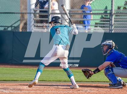 Thumbnail 1 in Broomfield vs Highland (Coach Bob Invitational) photogallery.